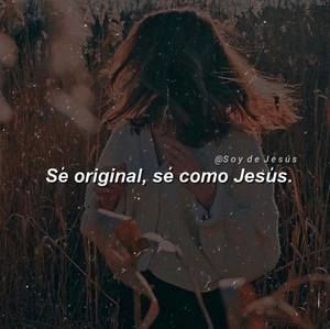 Meet your Posher, Stephany